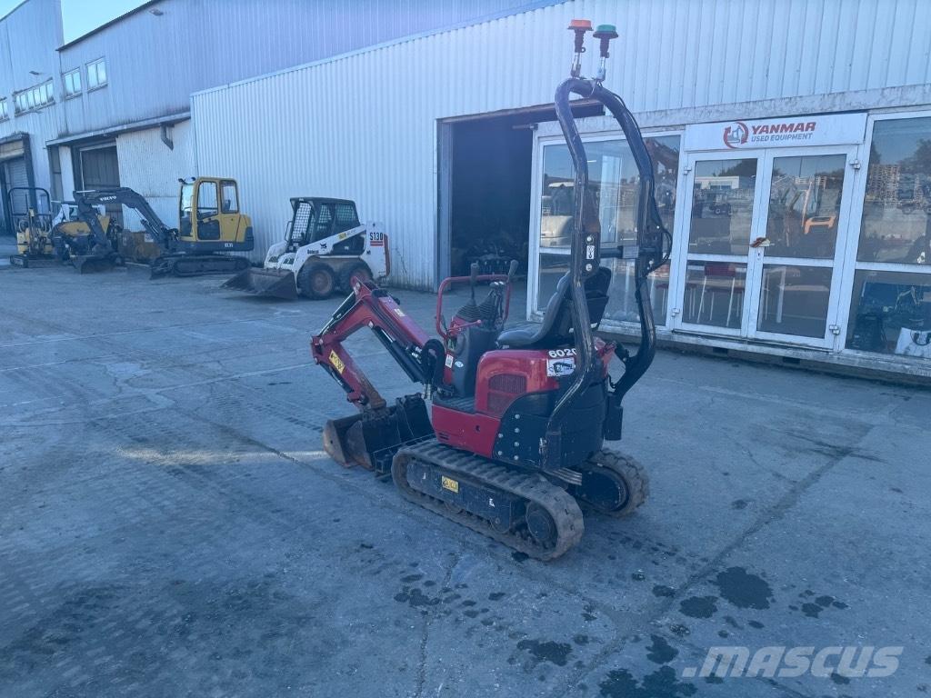 Yanmar SV08 (1F117) Мини-экскаваторы
