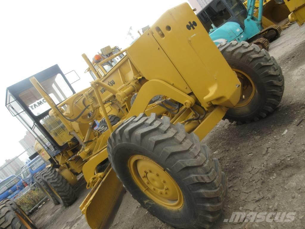 Komatsu GDD 623 Грейдеры