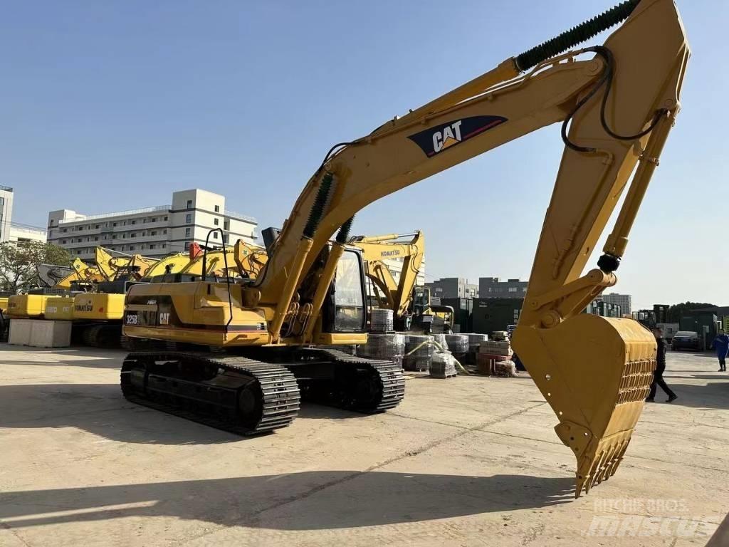 CAT 325 B Гусеничные экскаваторы