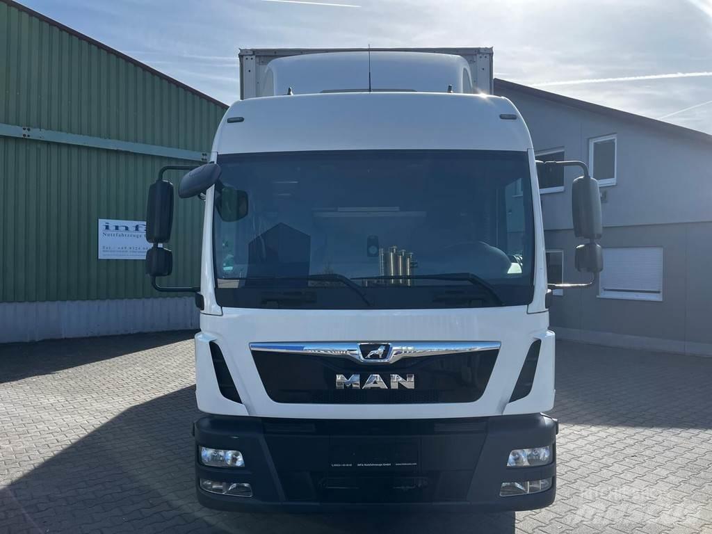 MAN TGL 8.220 Тентованные грузовики