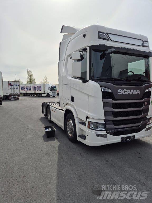 Scania R 540 Седельные тягачи