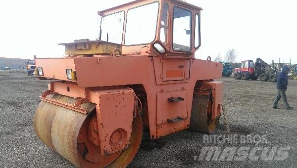 Hamm DV8K Катки тротуарные