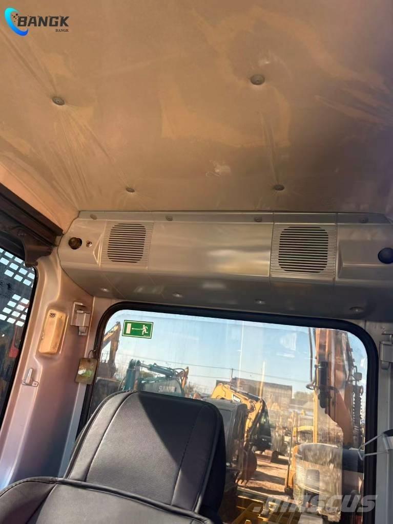 Komatsu PC 160-7 Гусеничные экскаваторы