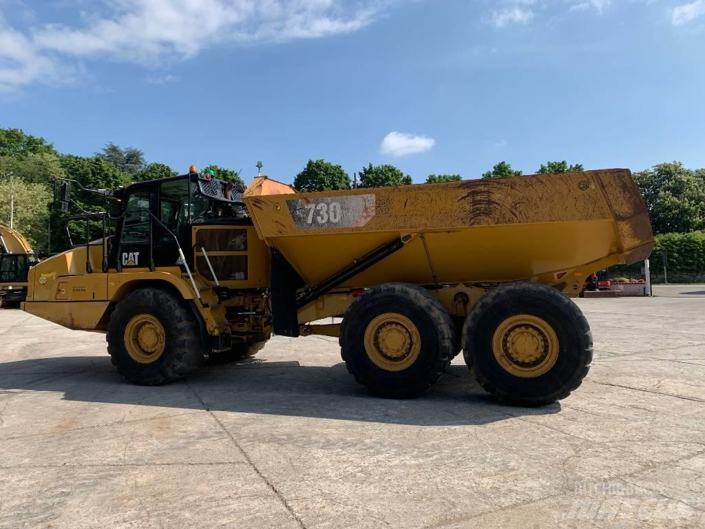 CAT 730 Шарнирно-сочленённые самосвалы