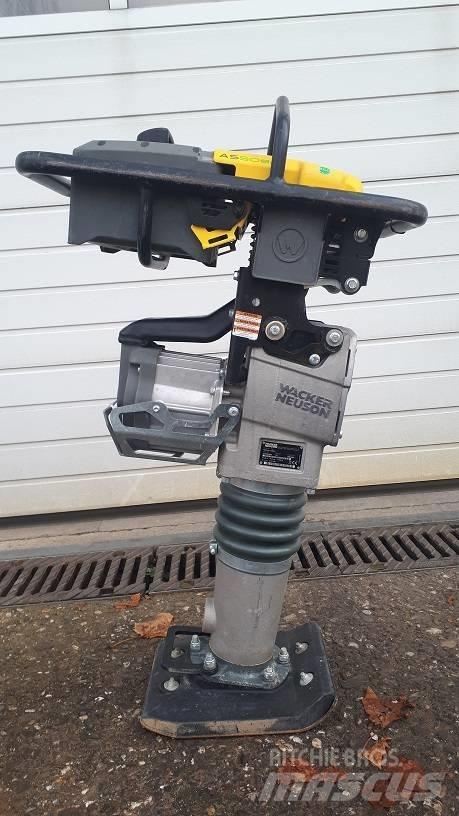 Wacker Neuson AS50e Трамбовщики