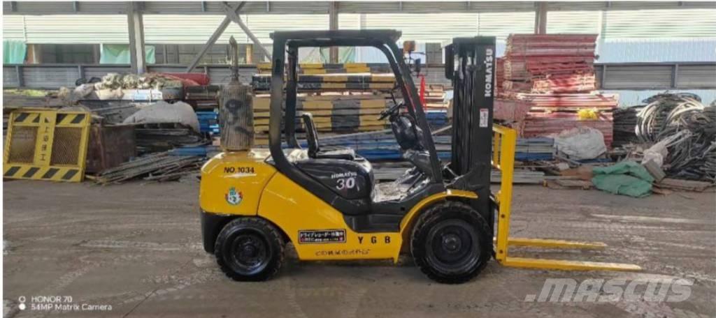 TCM FD 30 Дизельные погрузчики