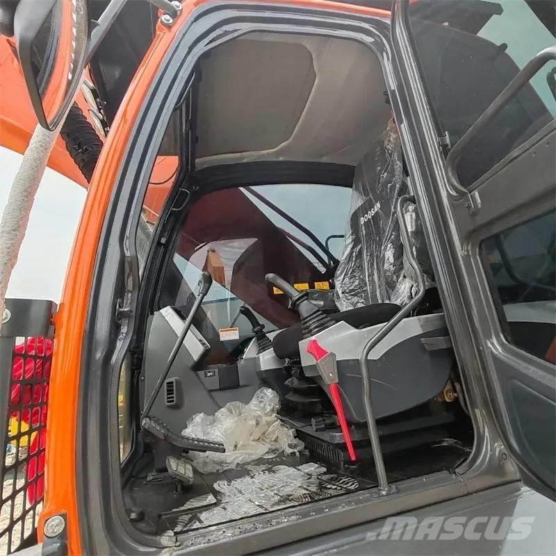 Doosan DX 300 LC Мини-экскаваторы
