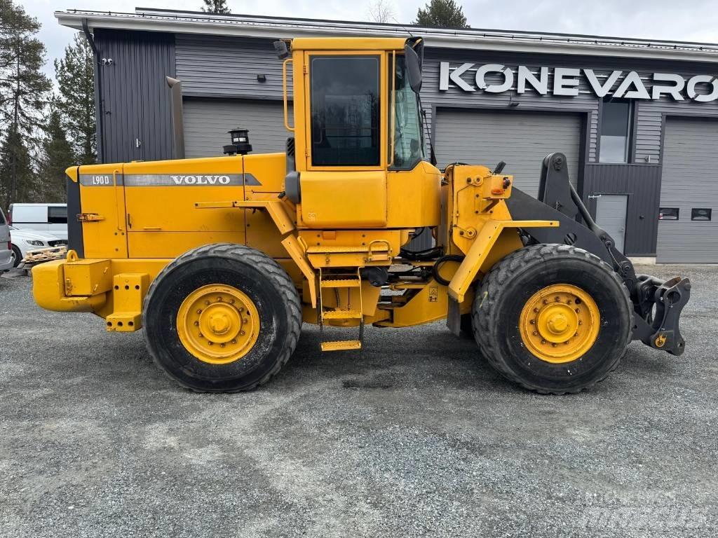 Volvo L 90 D Фронтальные погрузчики