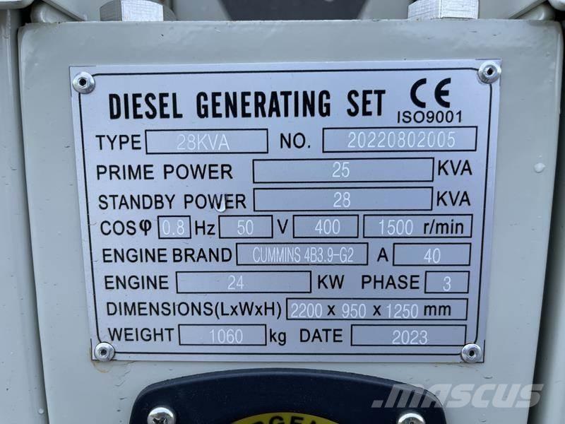 Cummins 28 kVA Дизельные генераторы