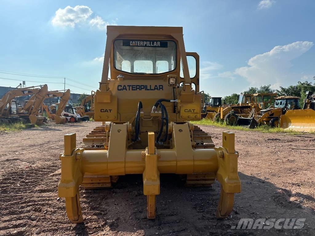 CAT D7G Гусеничные бульдозеры