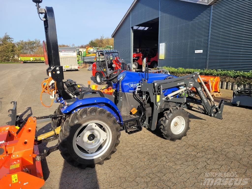 Farmtrac 25 G HST Коммунальные тракторы