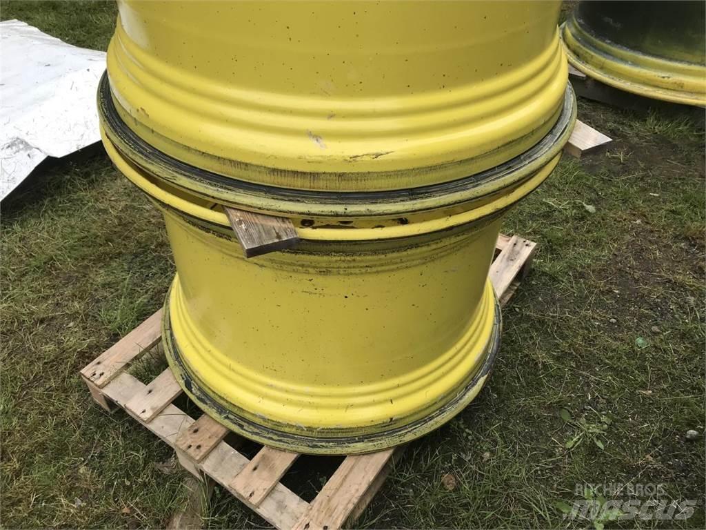 John Deere 23x34 Шины и колёса