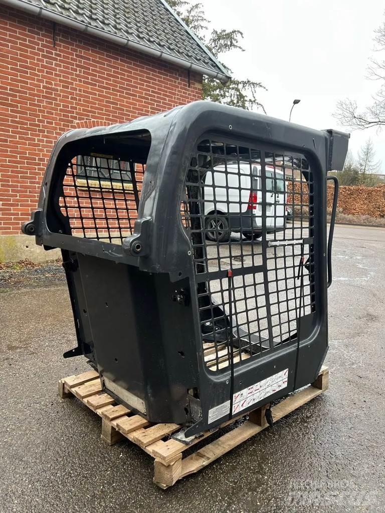 Bobcat S510 Мини-погрузчики