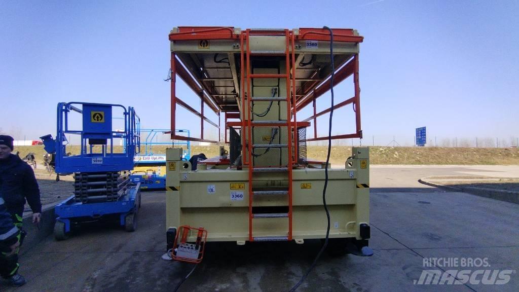 JLG 245-25 Ножничные подъемники