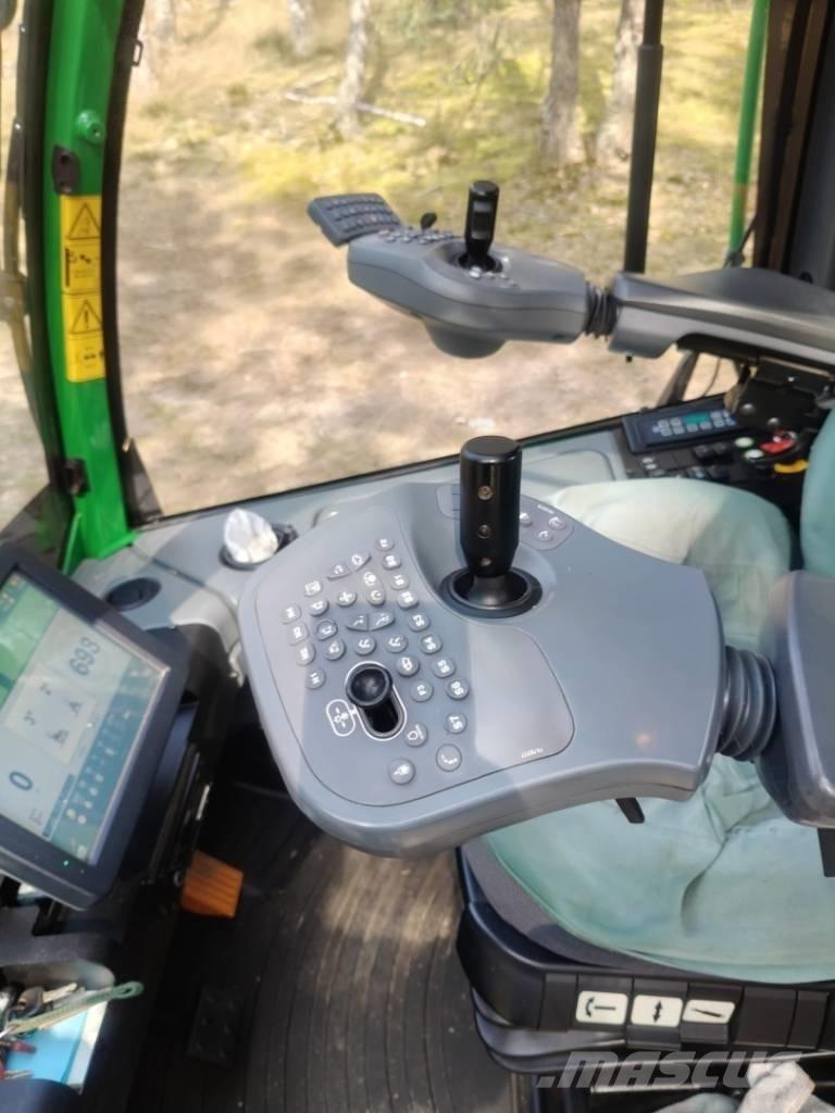 John Deere 1270 G Харвестеры