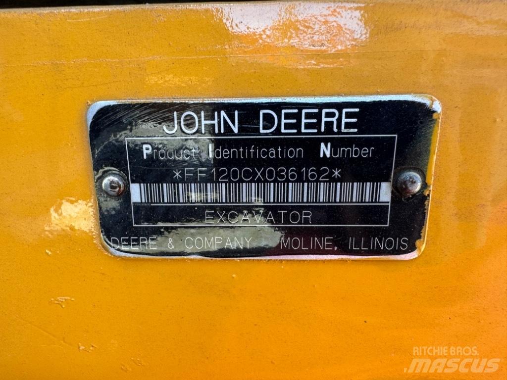 DEERE 120C LC Гусеничные экскаваторы