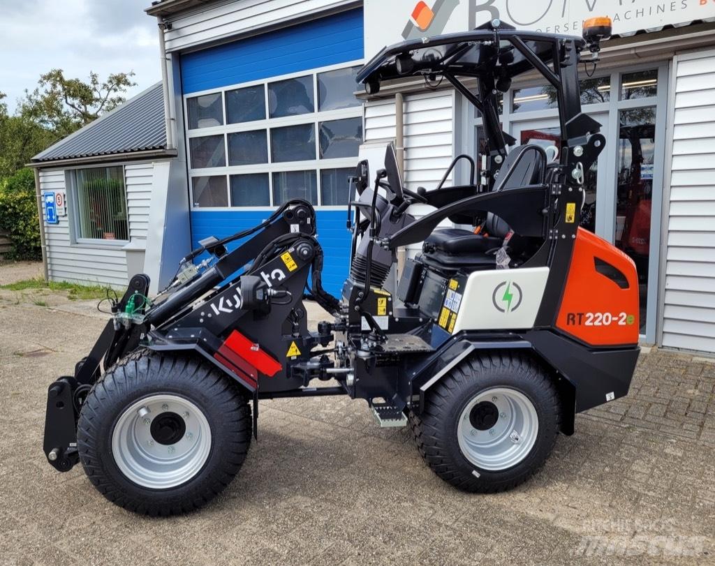 Kubota RT220-2e Малые погрузчики