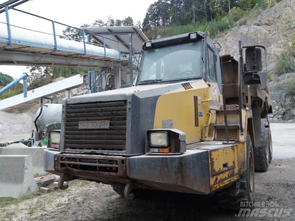 Komatsu HM 300-2 Шарнирно-сочленённые самосвалы