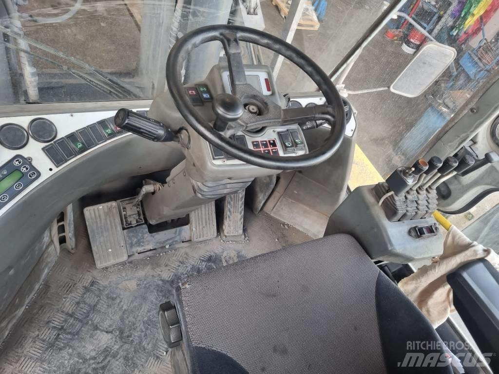 Kalmar DCF 250-12LB Дизельные погрузчики