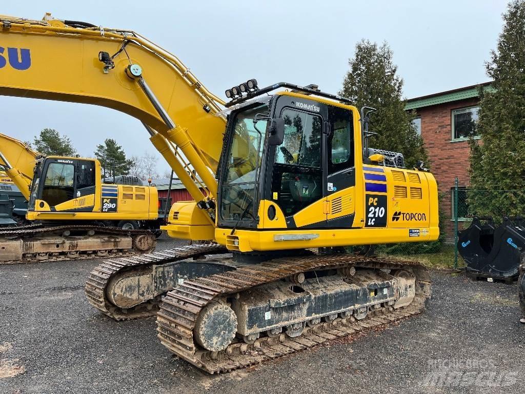 Komatsu PC210LC-11 Гусеничные экскаваторы