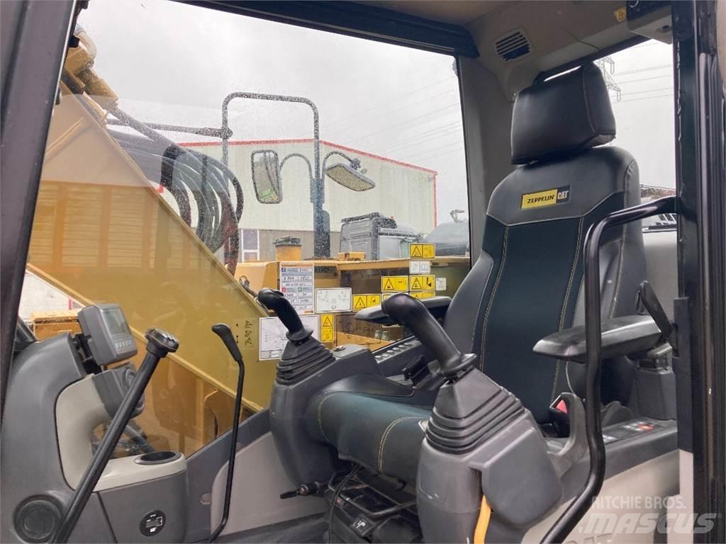 CAT 311 F L RR Колёсные экскаваторы