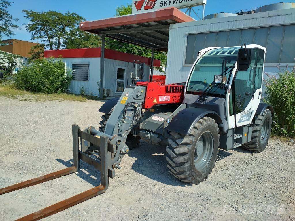 Liebherr T 32-7 Телескопические погрузчики