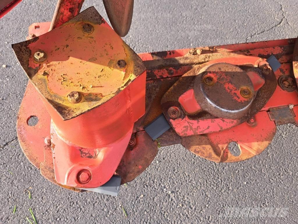 Kuhn GMD310FF Роторные косилки