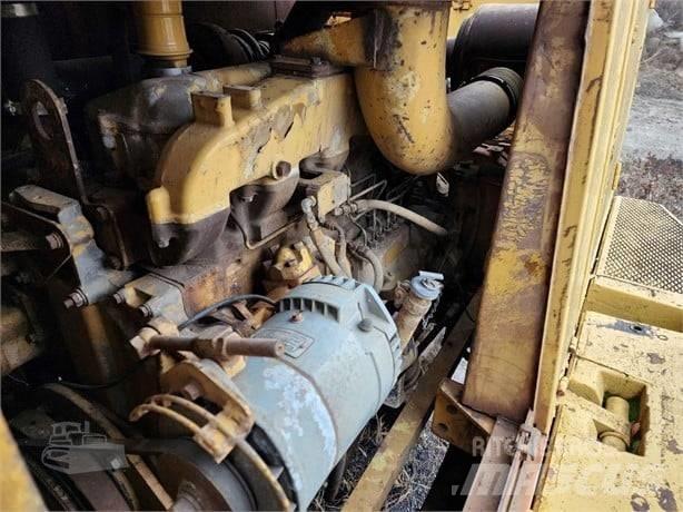 CAT 245 Гусеничные экскаваторы