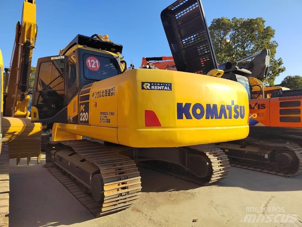 Komatsu PC220-7 Гусеничные экскаваторы