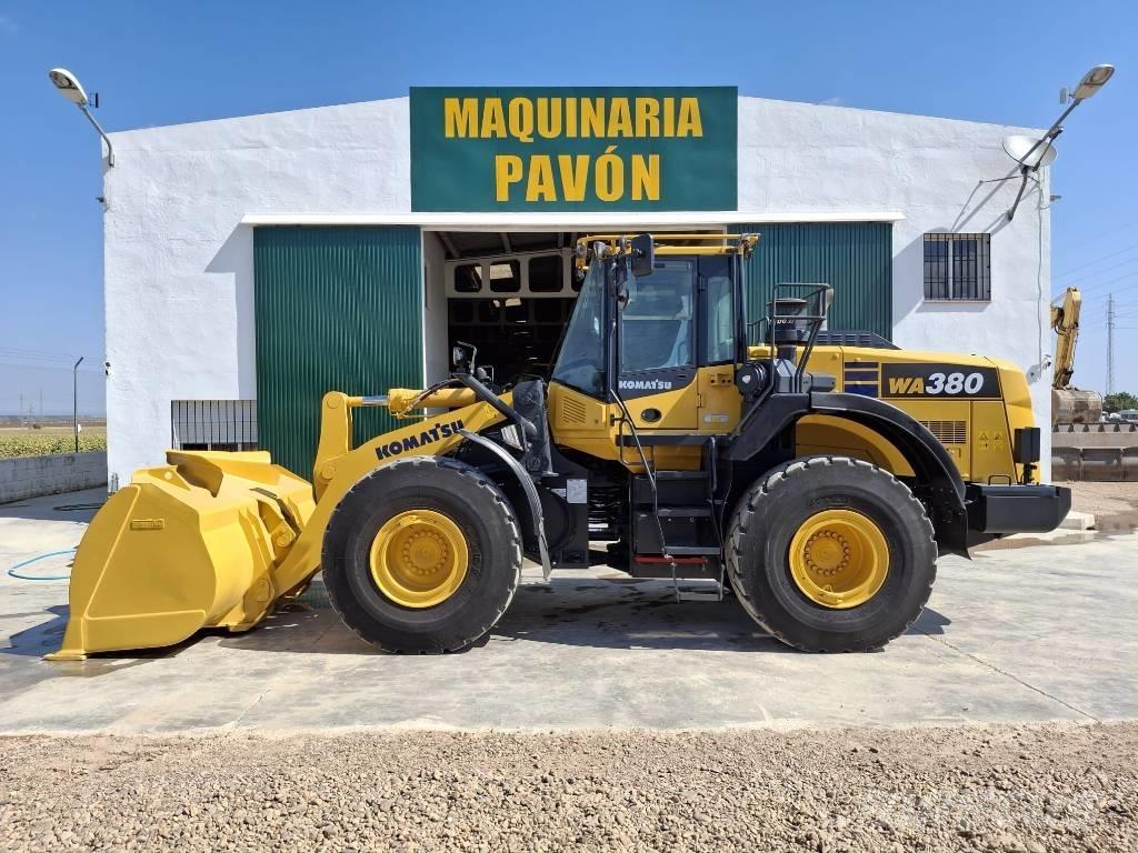 Komatsu WA 380-8 Малые погрузчики
