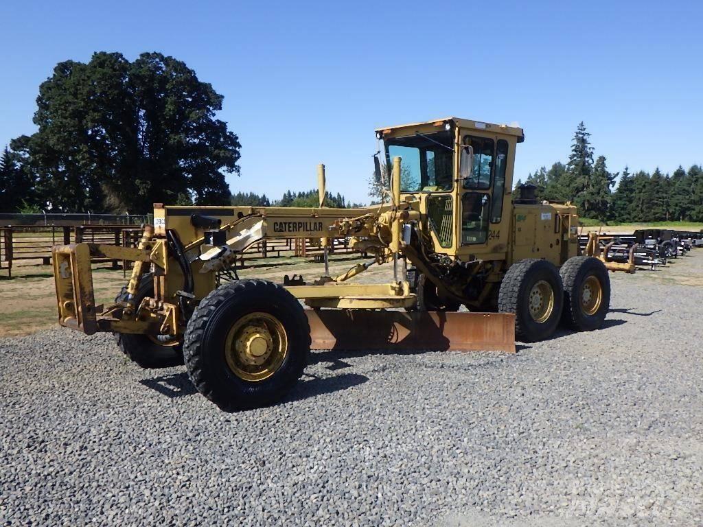 CAT 140 G Грейдеры