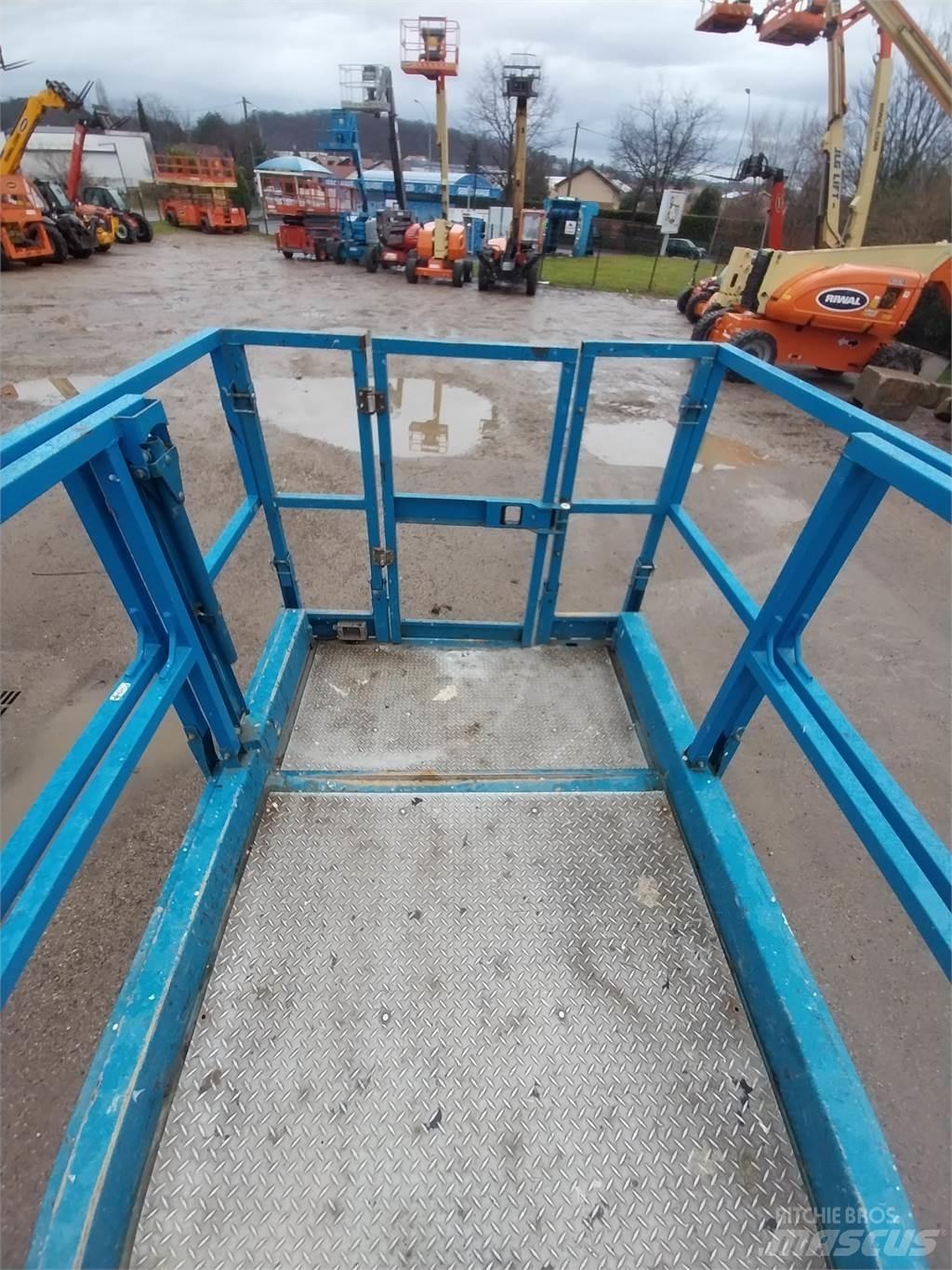 Genie GS3268RT Ножничные подъемники