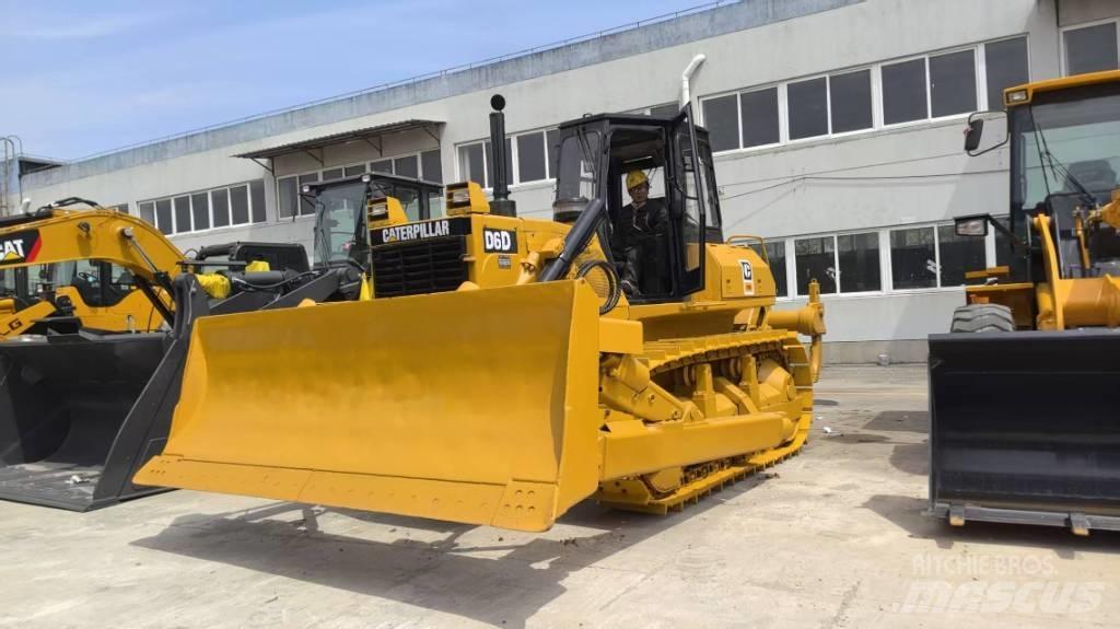 CAT D 6 D Гусеничные бульдозеры