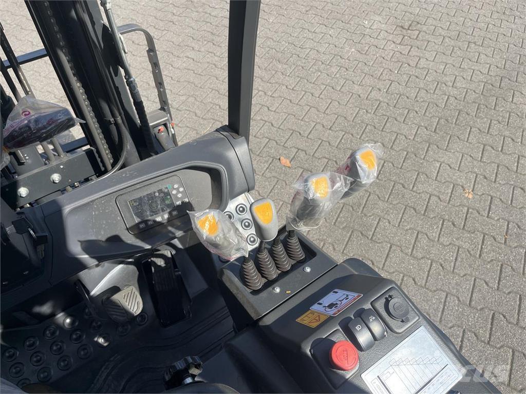 Bobcat B18NS Электропогрузчики