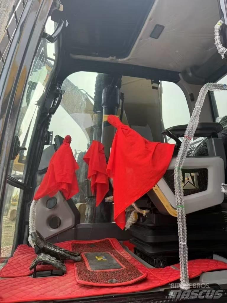 CAT 320GC Гусеничные экскаваторы