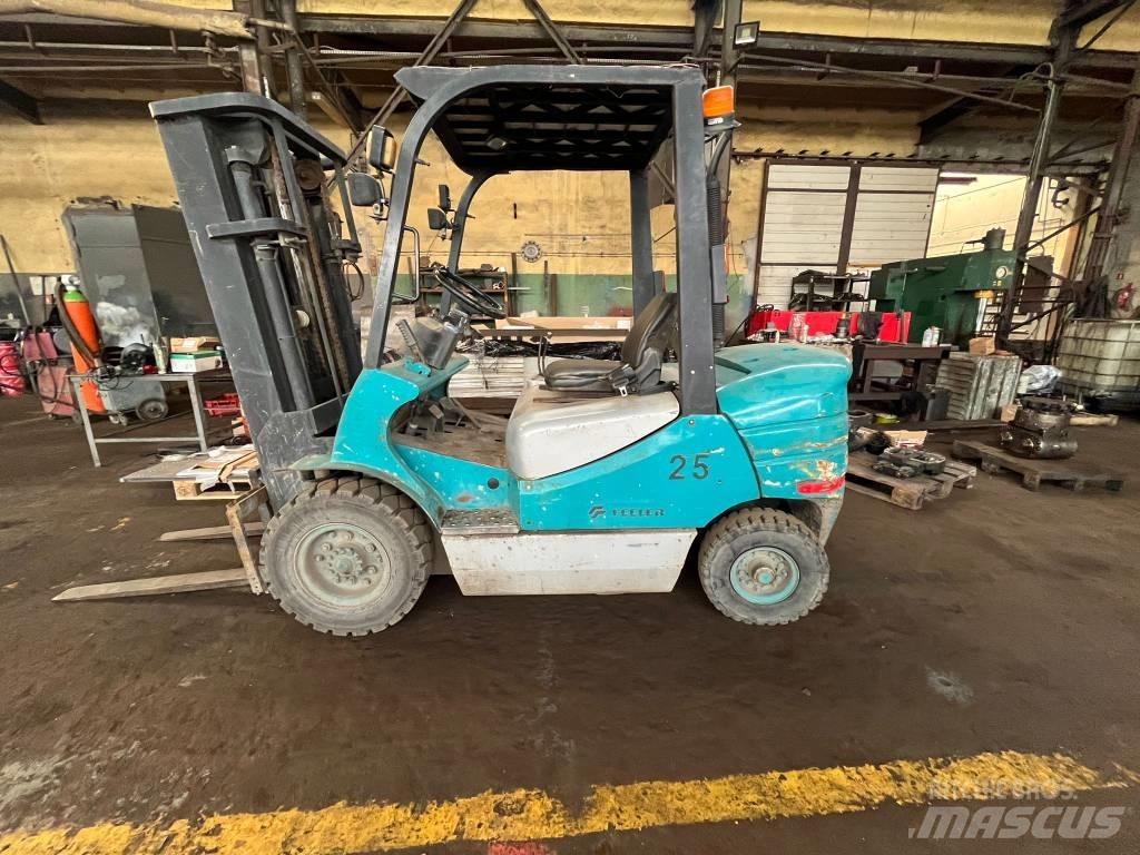 Feeler FD25TCJ Дизельные погрузчики