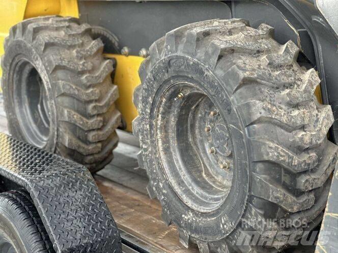 New Holland L 228 Мини-погрузчики