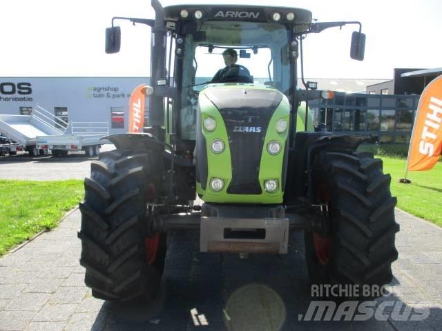 CLAAS Arion 520 Трактора