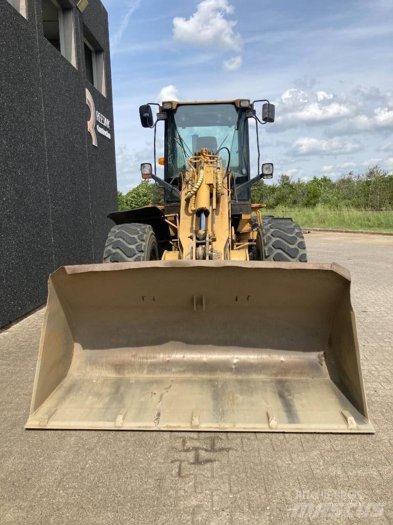 CAT 924 G Фронтальные погрузчики