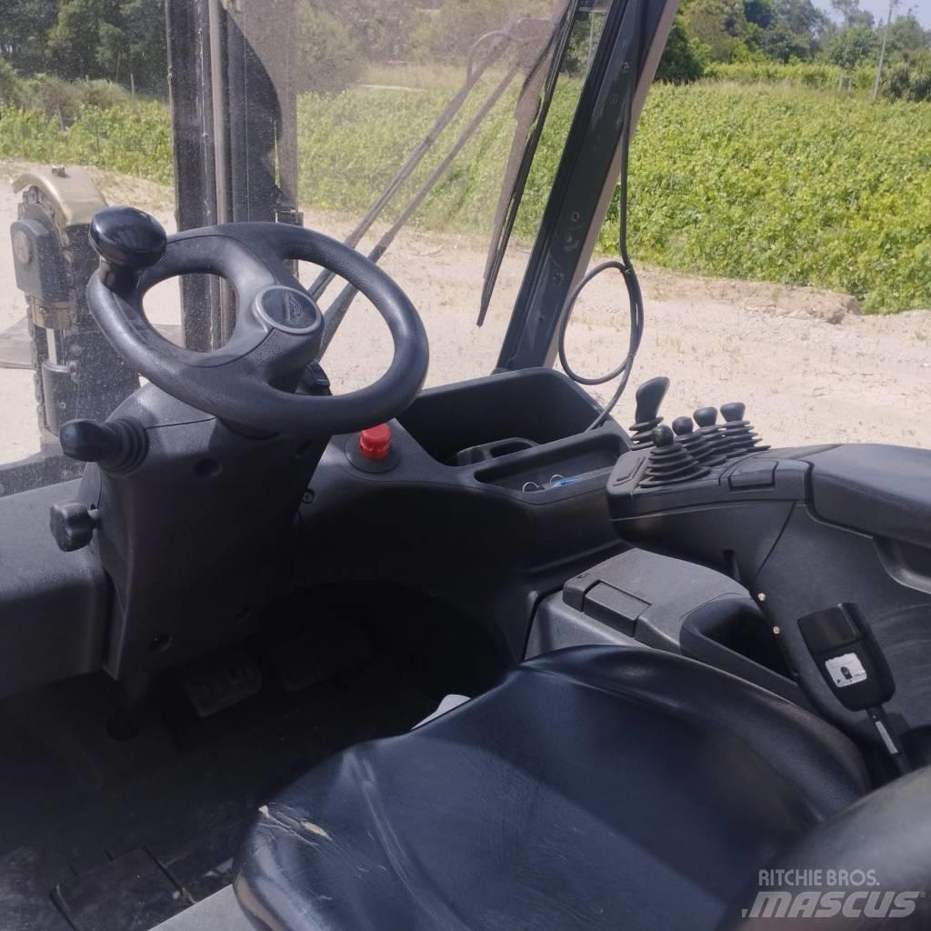 Linde E 25 Электропогрузчики