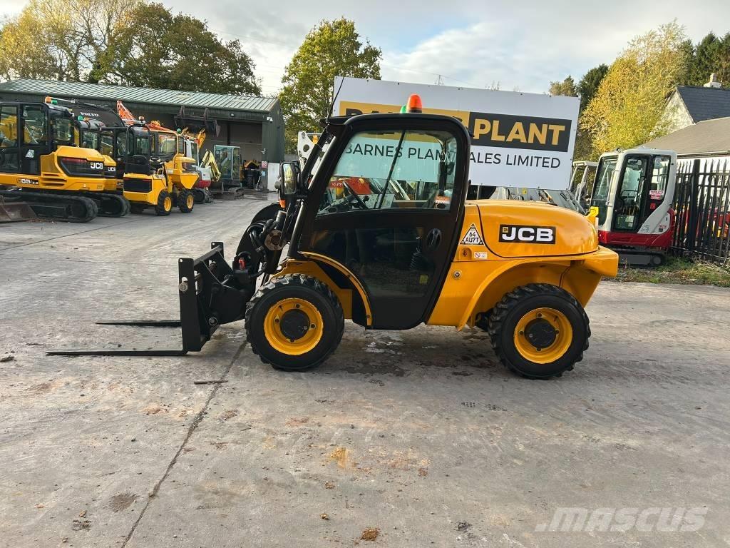JCB 520-40 Телескопические погрузчики