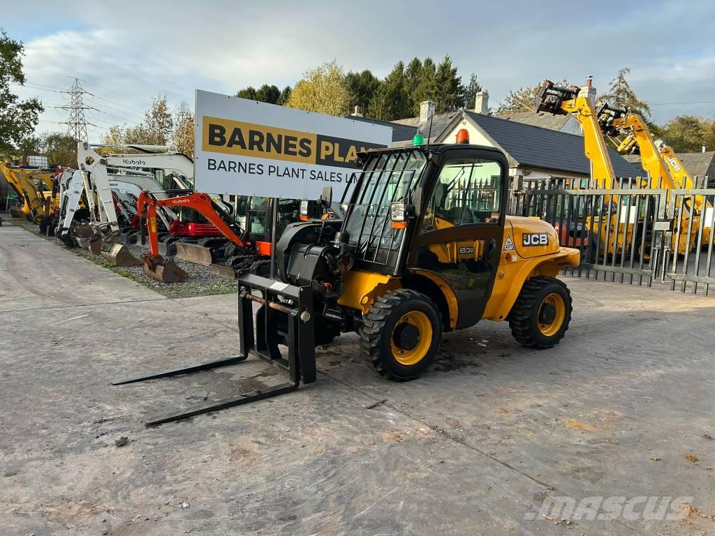 JCB 520-40 Телескопические погрузчики