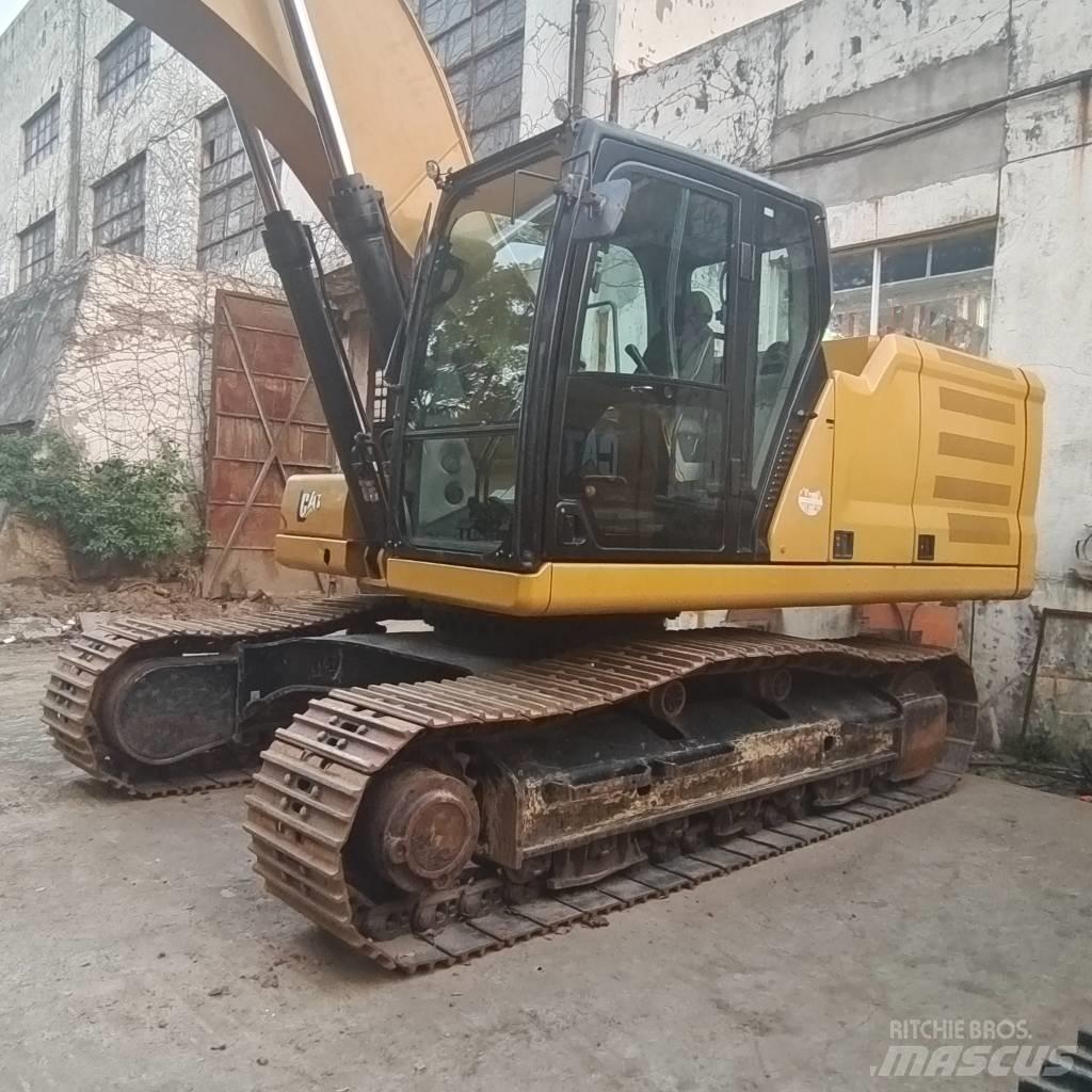 CAT 330GC Гусеничные экскаваторы