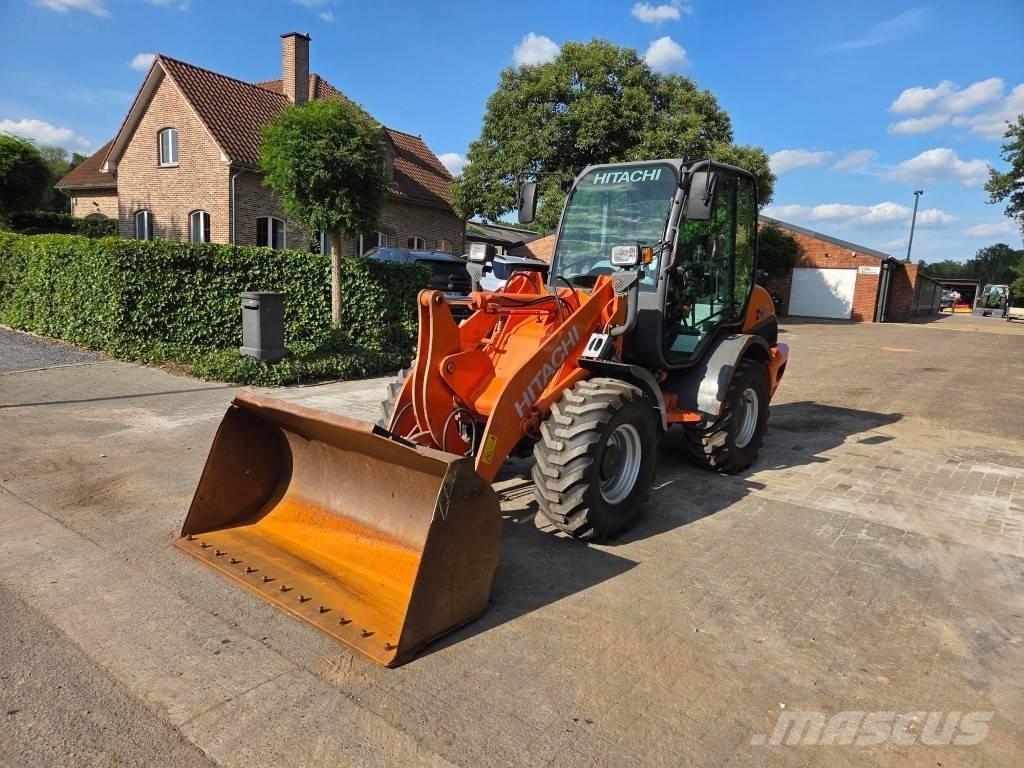 Hitachi ZW 75 Фронтальные погрузчики