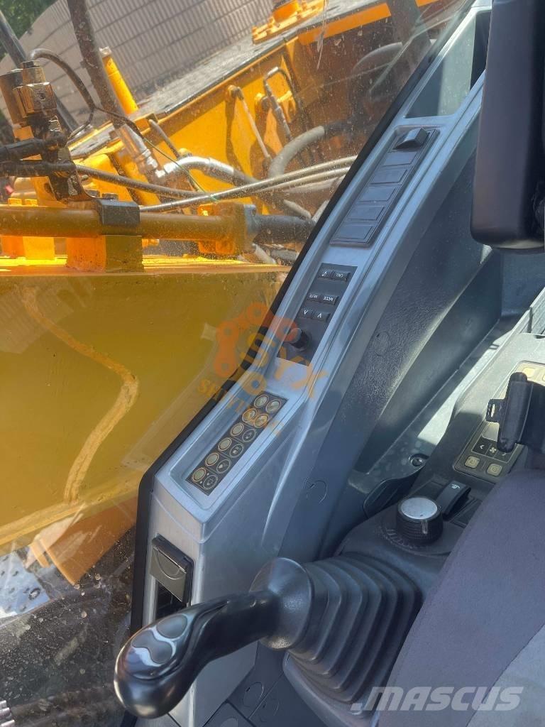 Hyundai 210W-9 Колёсные экскаваторы