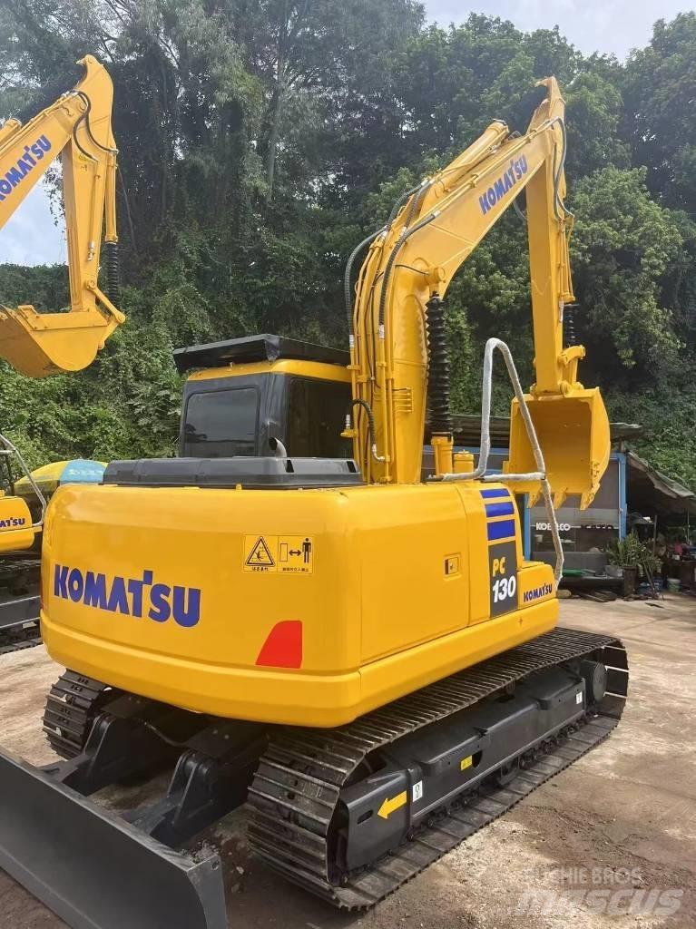 Komatsu PC 130-7 Малые экскаваторы 7т-12т
