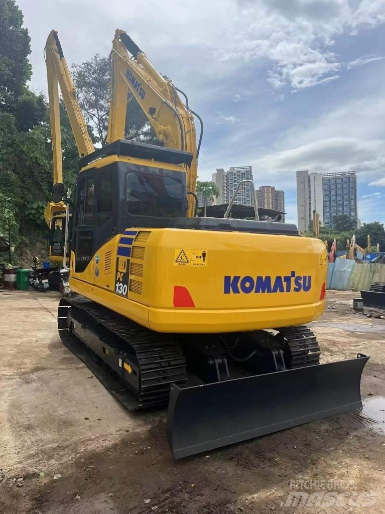 Komatsu PC 130-7 Малые экскаваторы 7т-12т