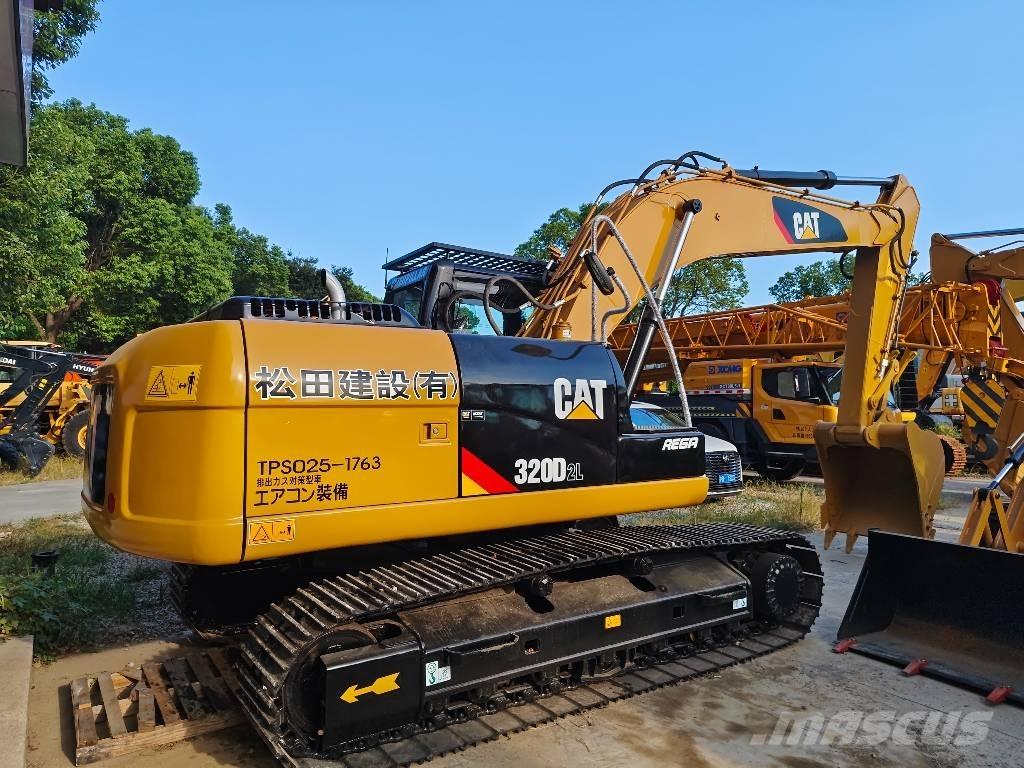 CAT 320 D2 L Гусеничные экскаваторы