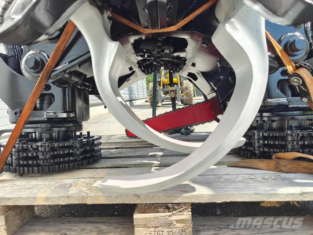 Komatsu C 93 Харвестерные головки