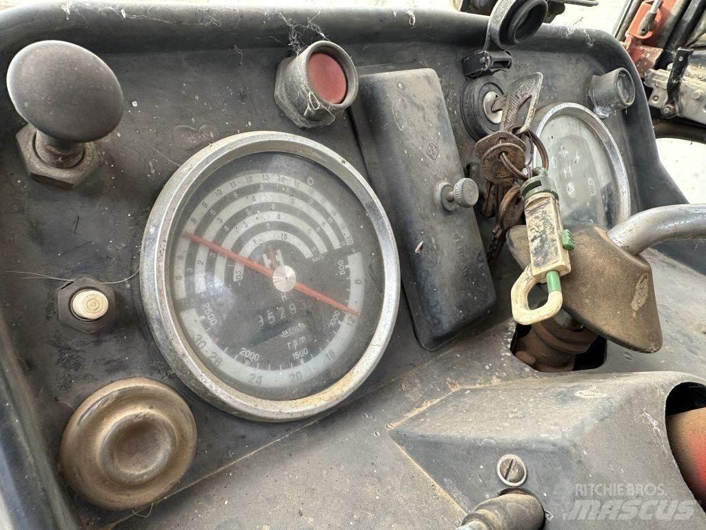 International 845 Трактора